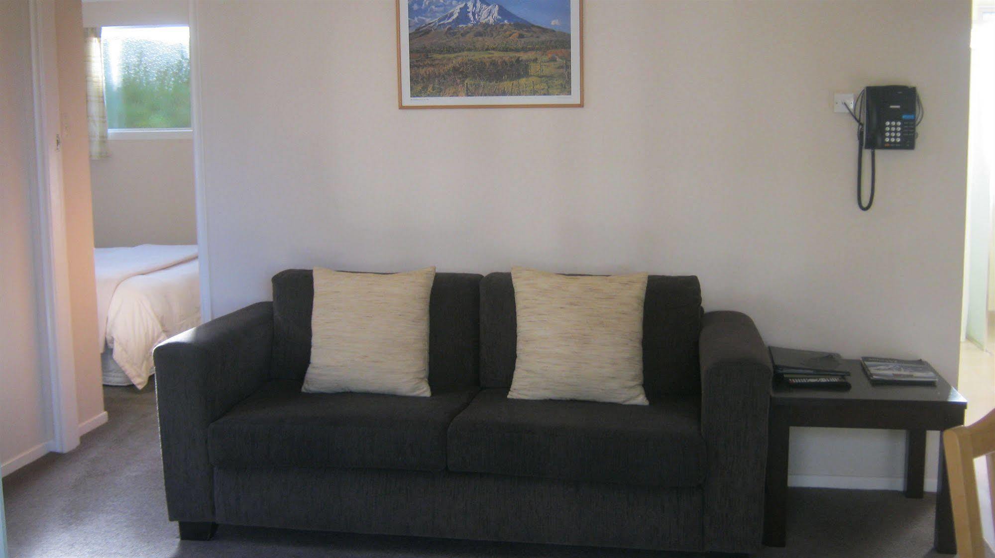 Broadway Lodge Motel Стратфорд Екстериор снимка